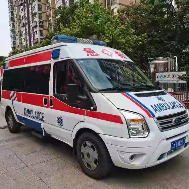 岳阳楼长途救护车护送病人返乡